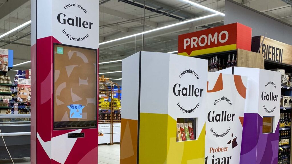 Image of the Galler Kinect setup in a store.